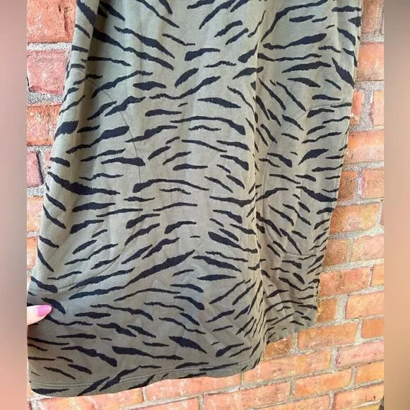 Velvet by Graham & Spencer Prima Zebra Green Mini Sweatshirt Dress - Picture 4 of 8